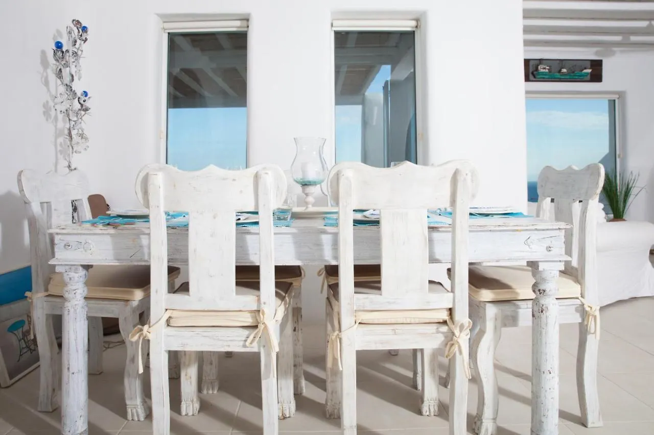 3 Bedroom Cycladic Villa Lia Kalafatis Greece