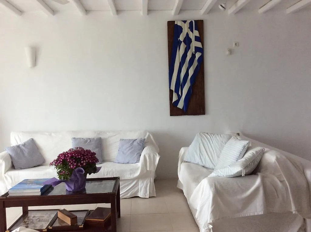 3 Bedroom Cycladic Villa Lia Kalafatis 0*,  Greece