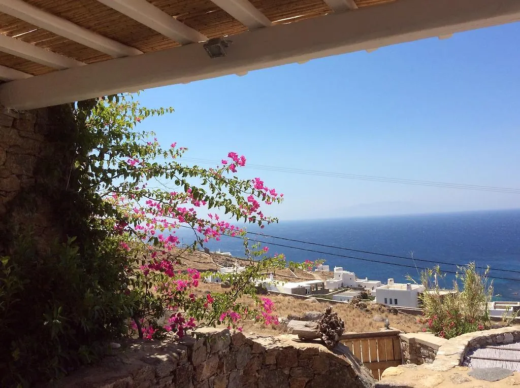 3 Bedroom Cycladic Villa Lia Kalafatis