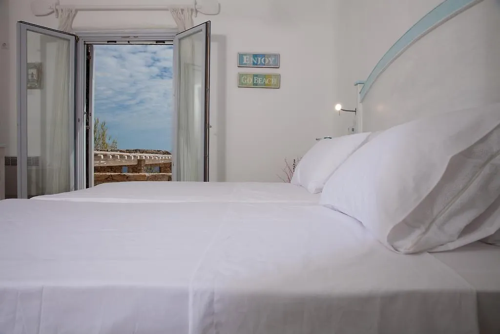3 Bedroom Cycladic Villa Lia Kalafatis
