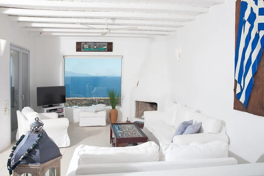 3 Bedroom Cycladic Villa Lia Kalafatis