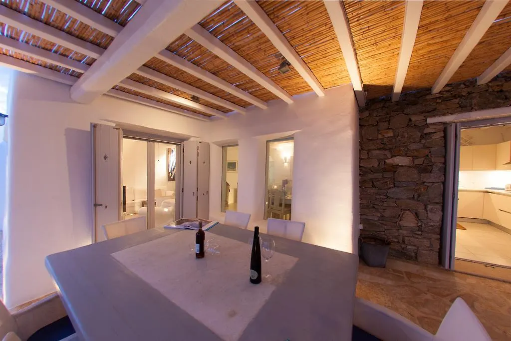 3 Bedroom Cycladic Villa Lia Kalafatis 0*,